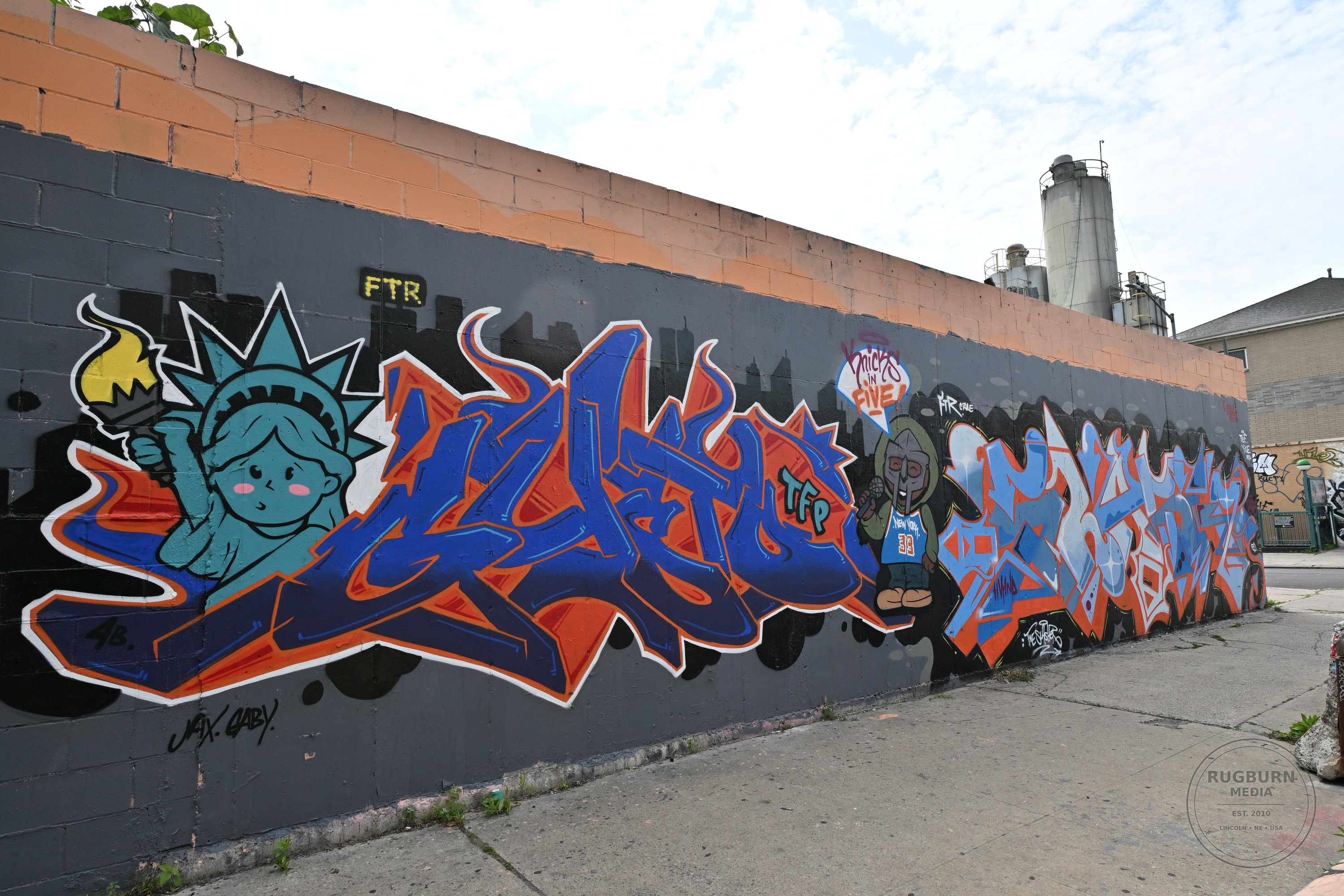 NYC Street Art vol 2 photograph 008 by Brian Schwanebeck in NYC & BKLYN.